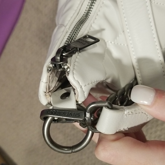 Steve Madden Shoulder Bag - Picture 11 of 16